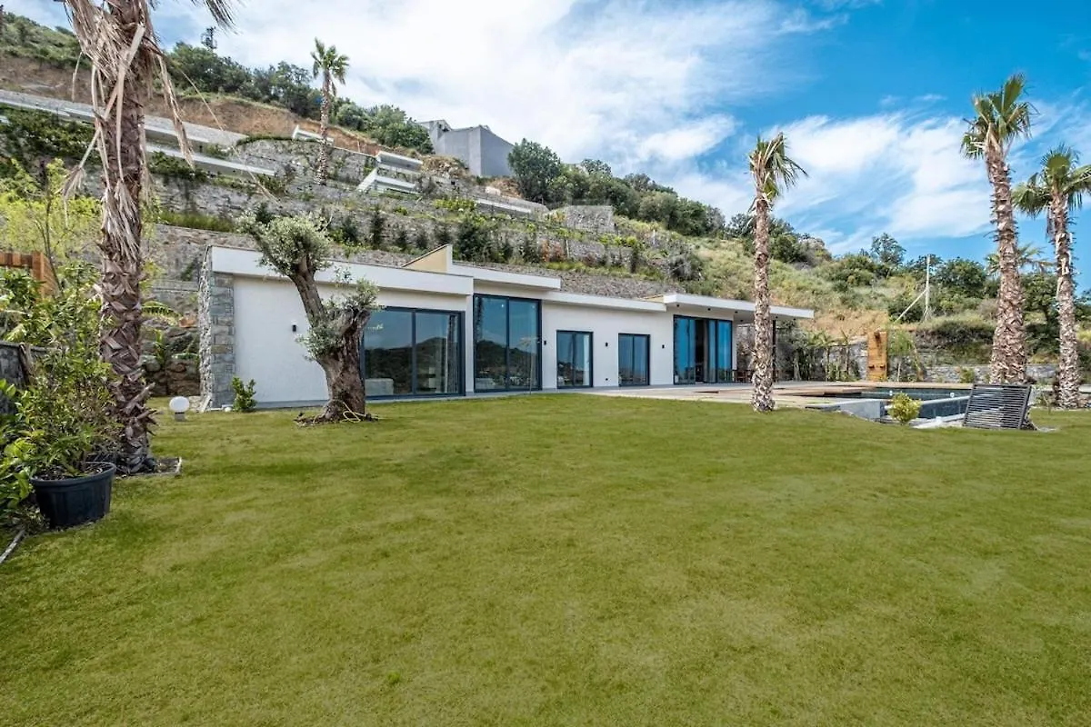 Toscana Yalikavak Sonsuz Havuz Lueks Villada Tatil Bodrum